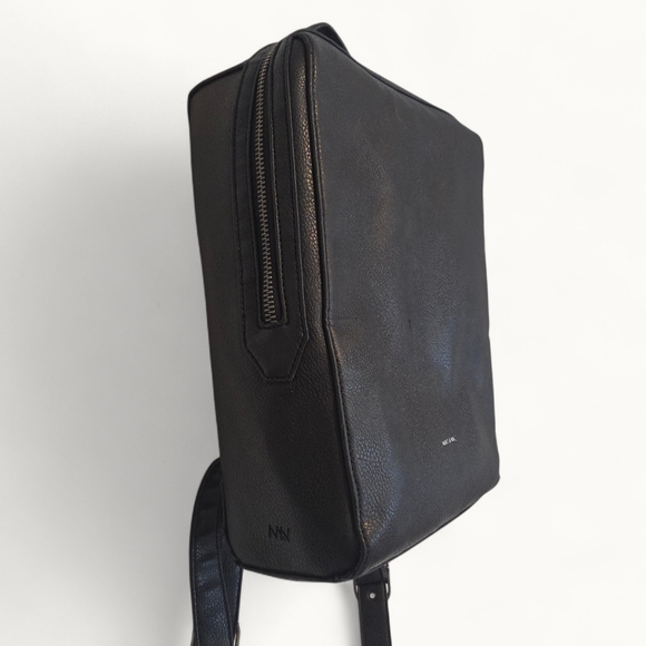 Matt & Nat Black Vegan Leather Backpack Minimalist Luxury Everyday Carry - Picture 6 of 13
